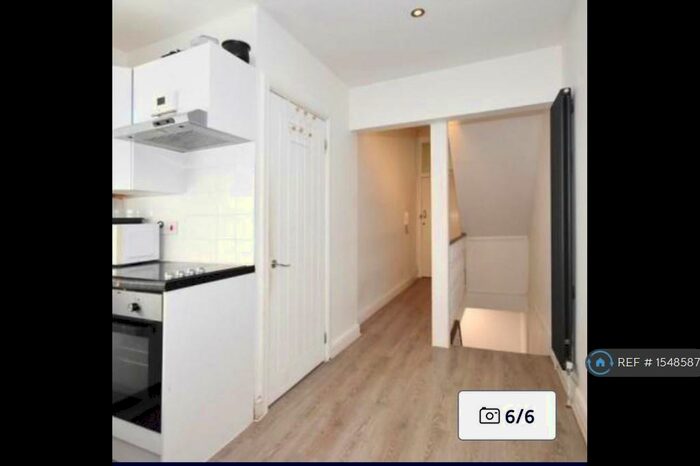 1 Bedroom Flat To Rent In Gordon Road, Canterbury, CT1