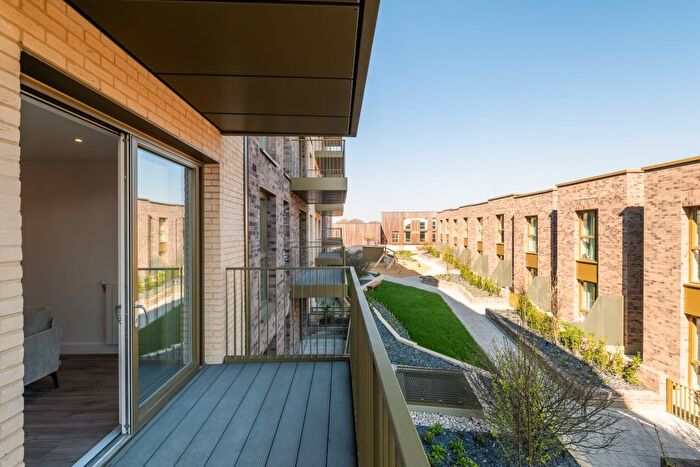 1 Bedroom Flat To Rent In Moorehead Way, London, SE3