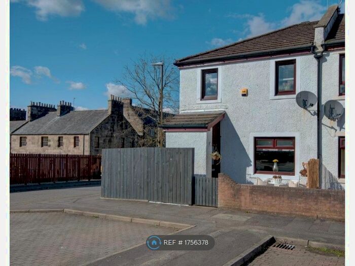 3 Bedroom Terraced House To Rent In Mcallister Court, Bannockburn, FK7