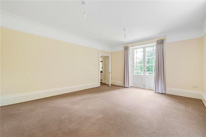 5 Bedroom Detached House For Sale In Leckford, Stockbridge, Hampshire, SO20