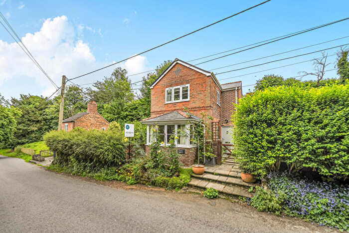 3 Bedroom Detached House For Sale In The Bottom, Urchfont, Devizes, SN10