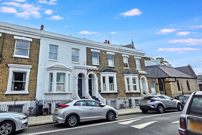 1 Bedroom Flat For Sale In Greenside Road, London, W12