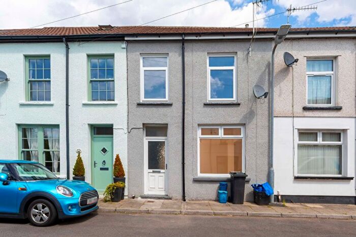 3 Bedroom Terraced House To Rent In Gresham Place, Treharris, CF46