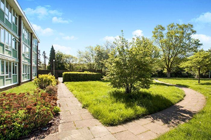 1 Bedroom Flat To Rent In Bryony House, Jocks Lane, Bracknell, RG42