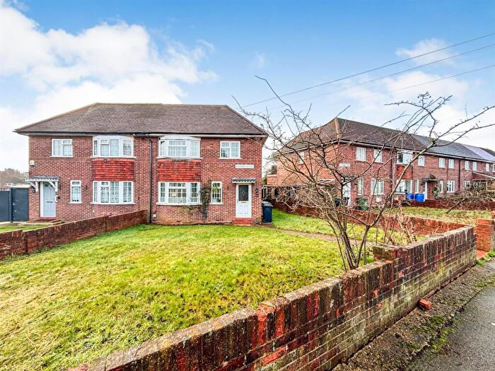 3 Bedroom Semi-Detached House For Sale In Ridgway Road, Brogborough, Bedford, MK43