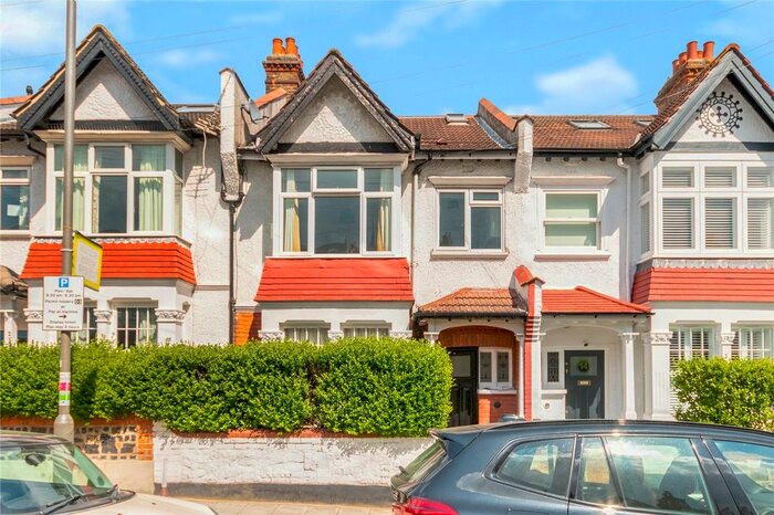 1 Bedroom Flat To Rent In Mandrake Road, London, SW17