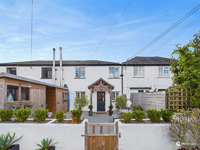 2 Bedroom Cottage For Sale In Angarrack Mews, Angarrack, Hayle, TR27