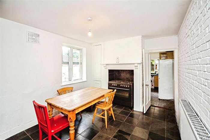 7 Bedroom Terraced House For Sale In Hastings Road, Maidstone, Kent, ME15