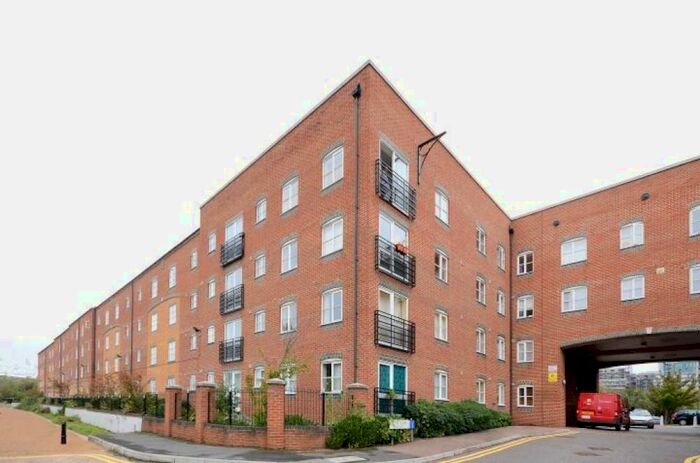 2 Bedroom Flat To Rent In Otter Close, London, E15
