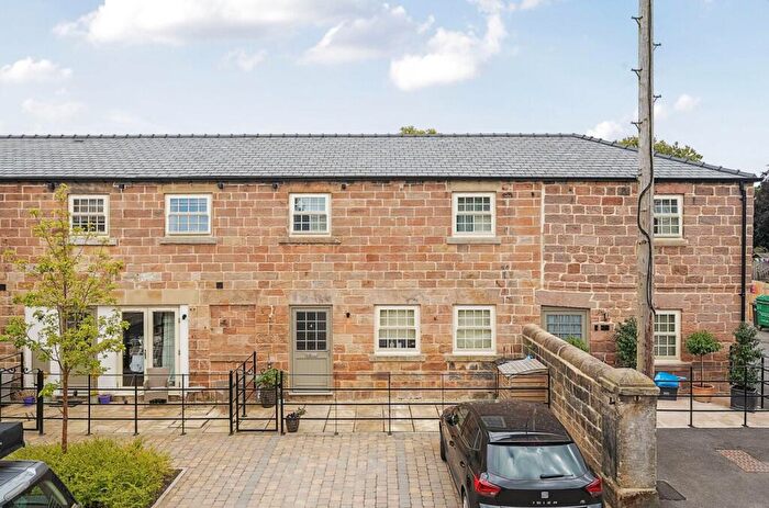 2 Bedroom Flat To Rent In The Courtyard, Devonshire Lane, Harrogate, North Yorkshire, HG1
