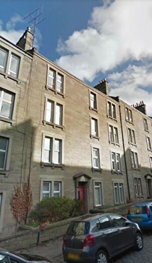 2 Bedroom Flat To Rent In Forest Park Road, Dundee, DD1