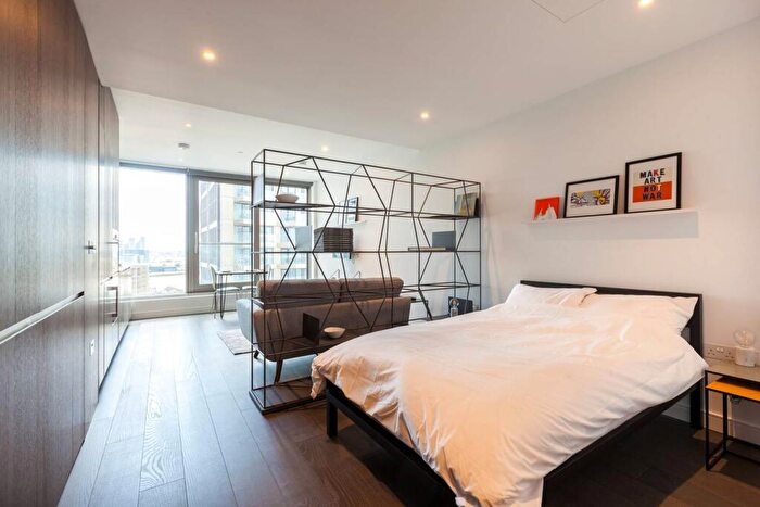 Studio To Rent In Park Drive, Canary Wharf, London, E14