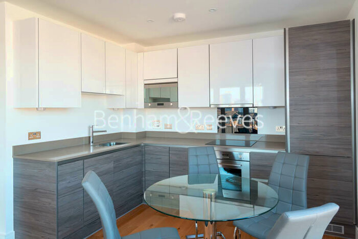 2 Bedroom Apartment To Rent In Marine Wharf East, London, SE8