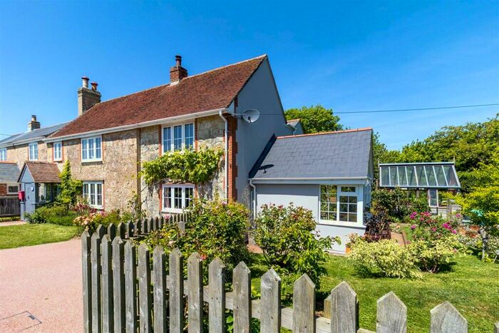 4 Bedroom Semi-Detached House For Sale In Ningwood, Isle Of Wight, PO41