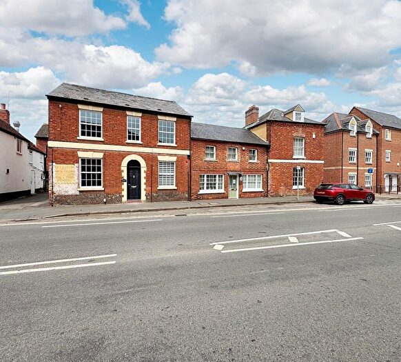 2 Bedroom Flat To Rent In Ock Street, Abingdon, OX14