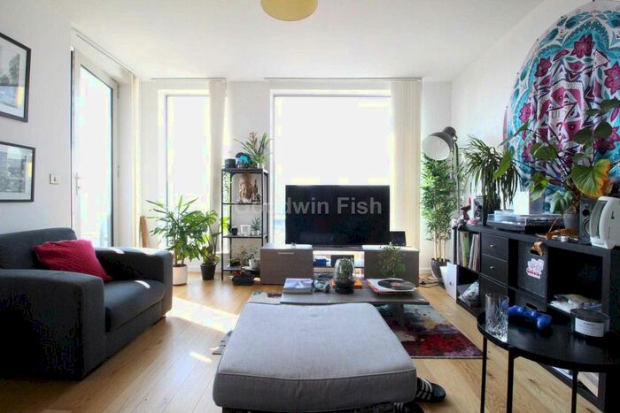 2 Bedroom Flat To Rent In High Street, Manchester, M4