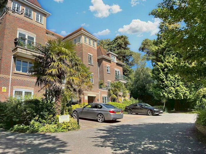 2 Bedroom Apartment To Rent In Branksome Wood Road, Bournemouth Online Application, BH2