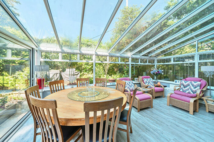 3 Bedroom Detached House For Sale In Back Lane, Dorchester, DT2