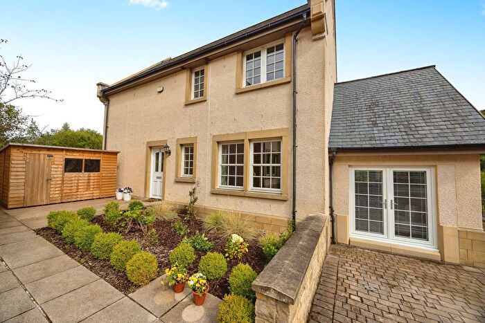 4 Bedroom Detached House For Sale In Esk Bridge, Penicuik, EH26