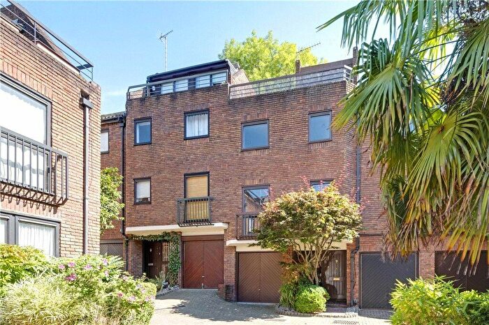 3 Bedroom Terraced House To Rent In Belsize Mews, Belsize Park, NW3