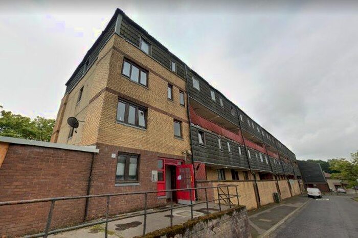 3 Bedroom Maisonette To Rent In Braehead Road, Glasgow, G67