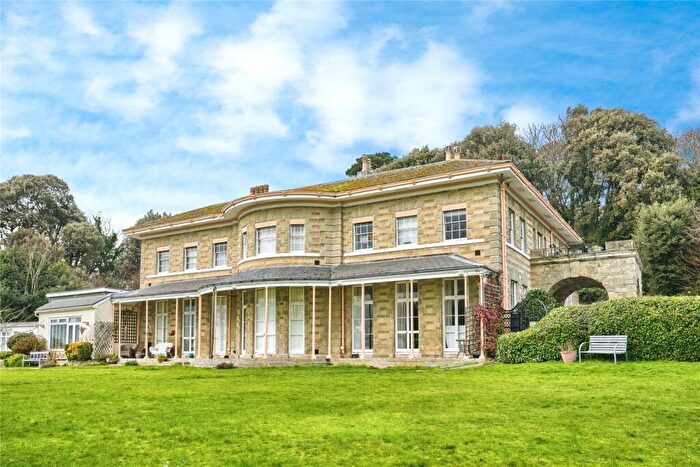 2 Bedroom Flat For Sale In Shore Road, Bonchurch, Ventnor, Isle Of Wight, PO38