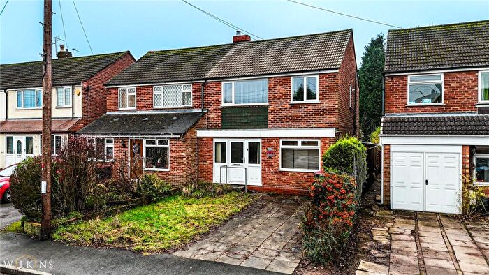 3 Bedroom Semi Detached House For Sale In Kings Lane, Newton Regis, Tamworth, Warwickshire, B79