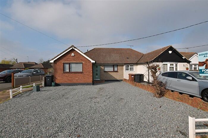 3 Bedroom Semi Detached Bungalow For Sale In Church End Lane, Runwell, Wickford, Essex, SS11