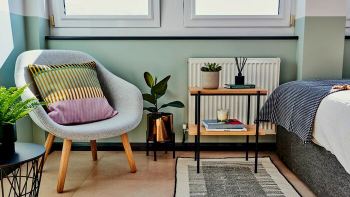 Studio To Rent In 60 Courland Grove, London SW8