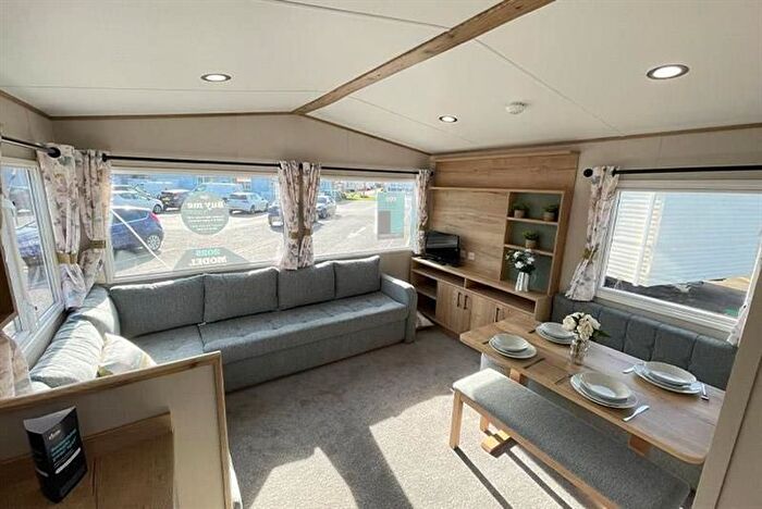 2 Bedroom Park Home For Sale In North Sea Lane, Humberston, Grimsby, DN36