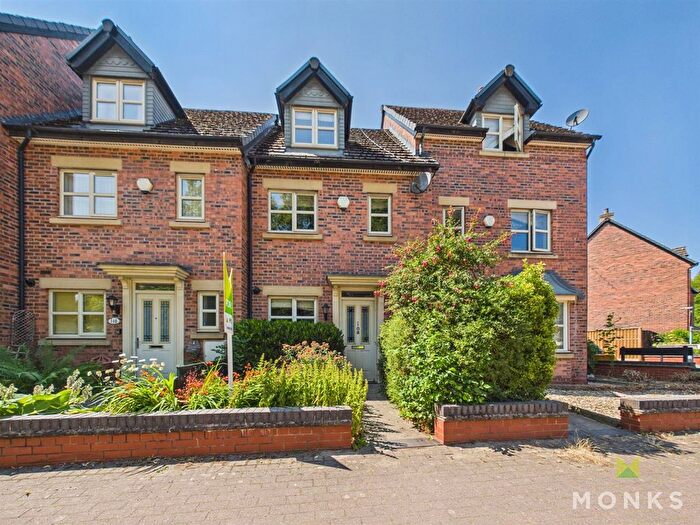 3 Bedroom Terraced House For Sale In Welsh Walls, Oswestry, SY11
