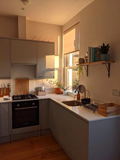 2 Bedroom Apartment To Rent In York Grove, Peckham, London, SE15