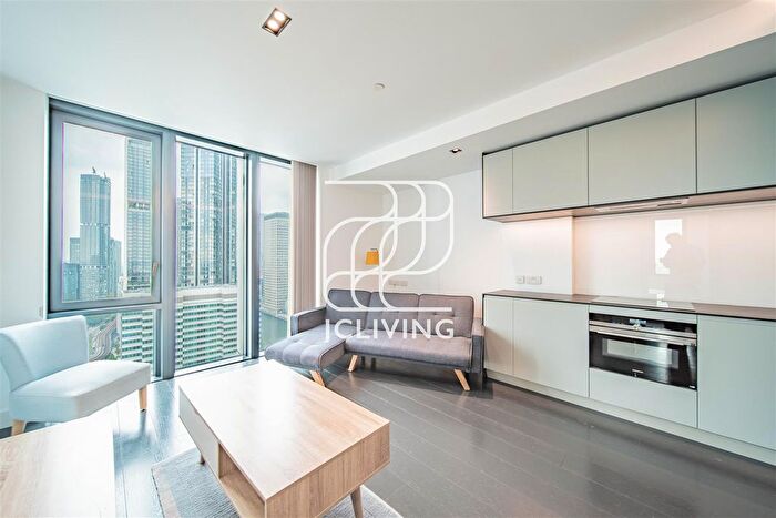 1 Bedroom Flat To Rent In Amory Tower, London, E14