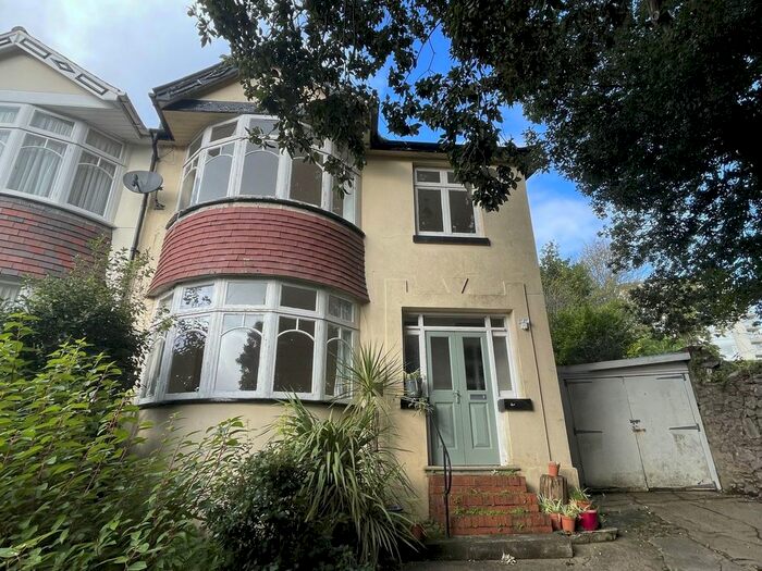 4 Bedroom Semi-Detached House To Rent In Old Torwood Road, Torquay, TQ1