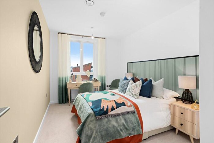 3 Bedroom Apartment For Sale In The Pensmith, London, SE15