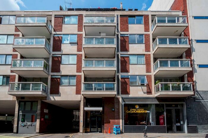 2 Bedroom Flat To Rent In Browning Court, Marylebone, London, W1U