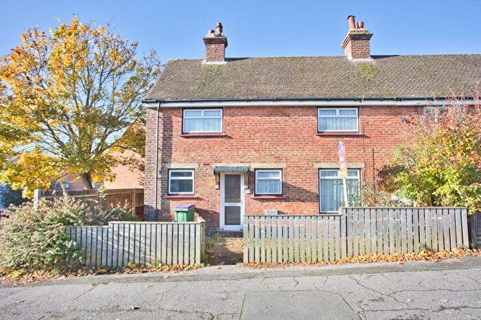 3 Bedroom Semi Detached House For Sale In Hill Road, Folkestone, Kent, CT19