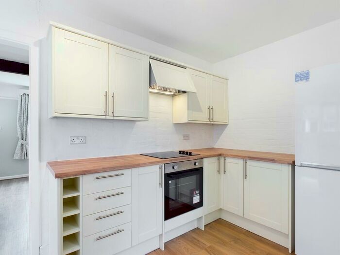 2 Bedroom Character Property To Rent In Little Basing, Lychpit, Basingstoke, RG24