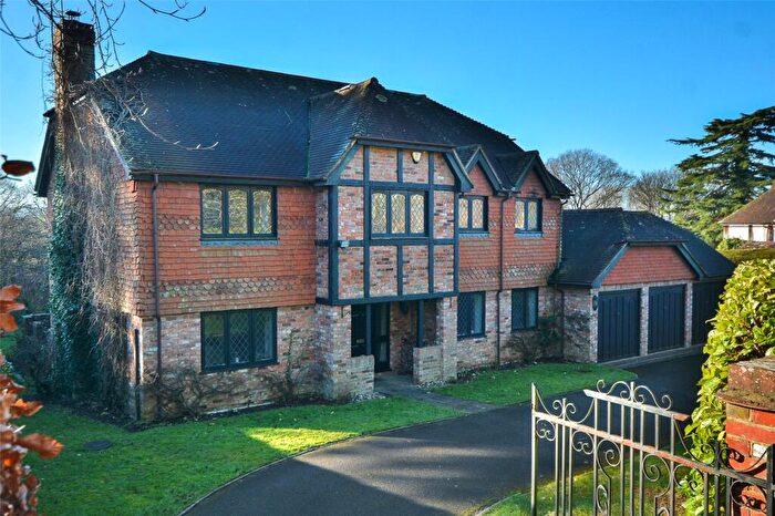 5 Bedroom Detached House For Sale In Tudor Close, Pulborough, W Sussex, RH20