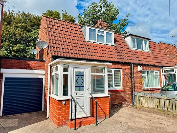 2 Bedroom Semi-Detached House To Rent In Rae Avenue, Wallsend, NE28
