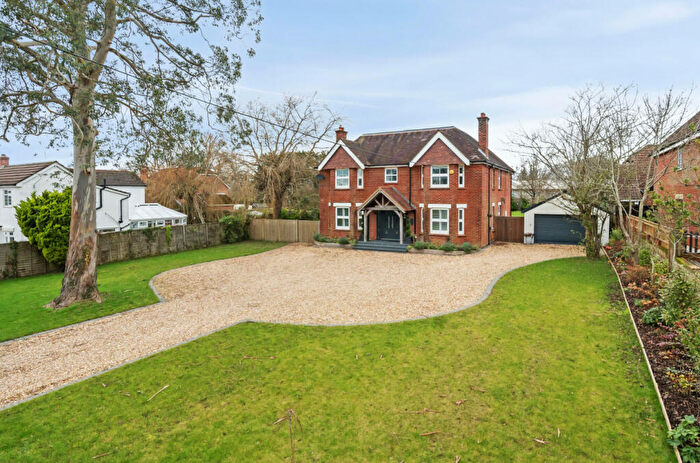 5 Bedroom Detached House For Sale In Southampton Road, Cadnam, Southampton, Hampshire, SO40