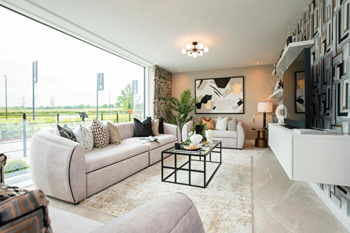 4 Bedroom Detached House For Sale In Chellaston, Derbyshire, DE73