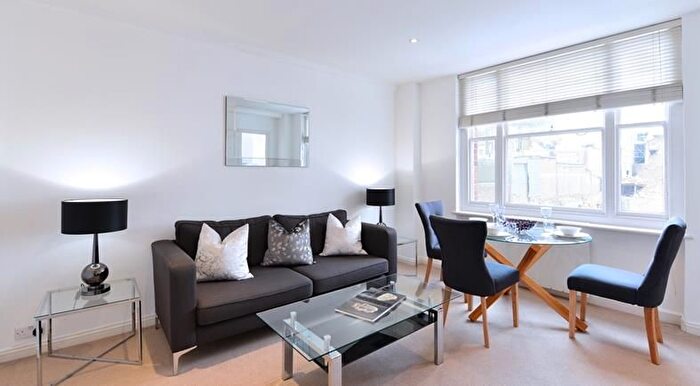 1 Bedroom Flat To Rent In Hill Street, Mayfair, London, W1J