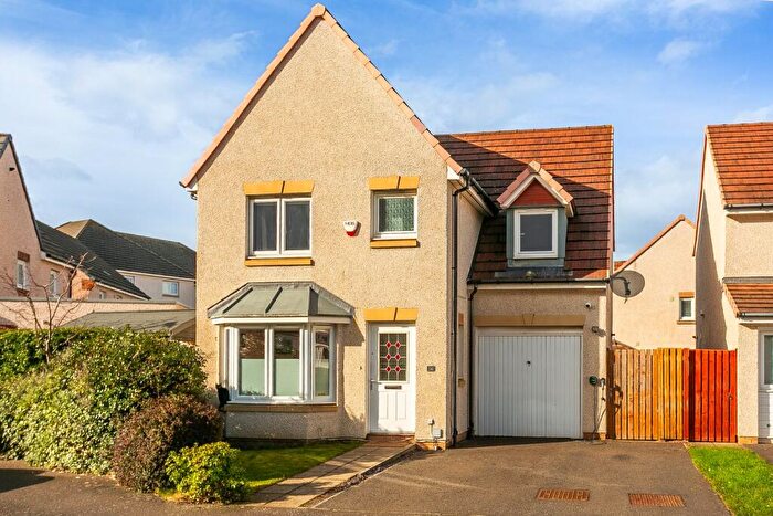 4 Bedroom Detached House For Sale In Mallard Walk, Prestonpans, EH32