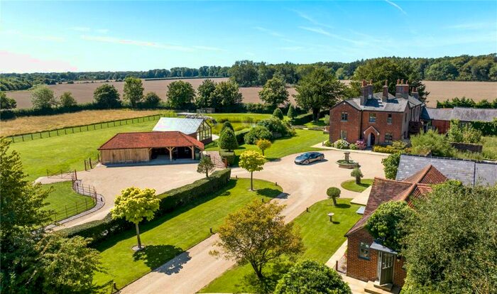 5 Bedroom Detached House To Rent In Swyncombe, Henley-On-Thames, Oxfordshire, RG9