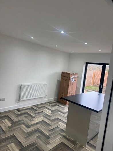 4 Bedroom Terraced House To Rent In Romford, RM5