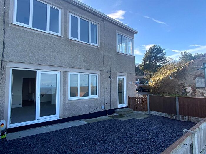 3 Bedroom Property To Rent In Abergele Road, Llanddulas, Abergele, LL22