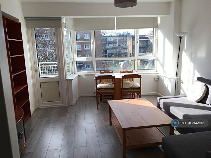 2 Bedroom Flat To Rent In Chelsea, London, SW10