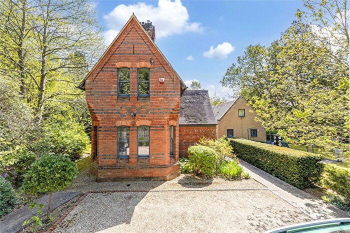 3 Bedroom Detached House For Sale In Buckhurst Road, Sunninghill, Berkshire, SL5