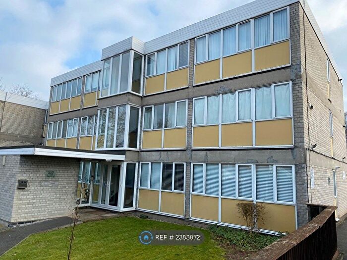 2 Bedroom Flat To Rent In Glamis House, Warley, Brentwood, CM14